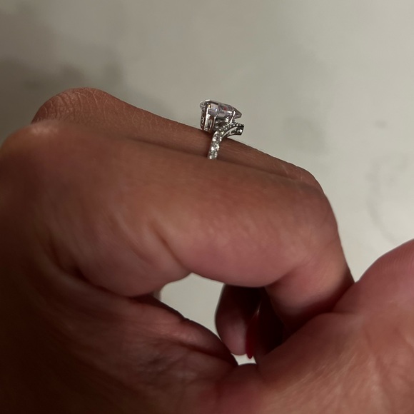 Sterling Silver Chevron Band - Picture 10 of 14